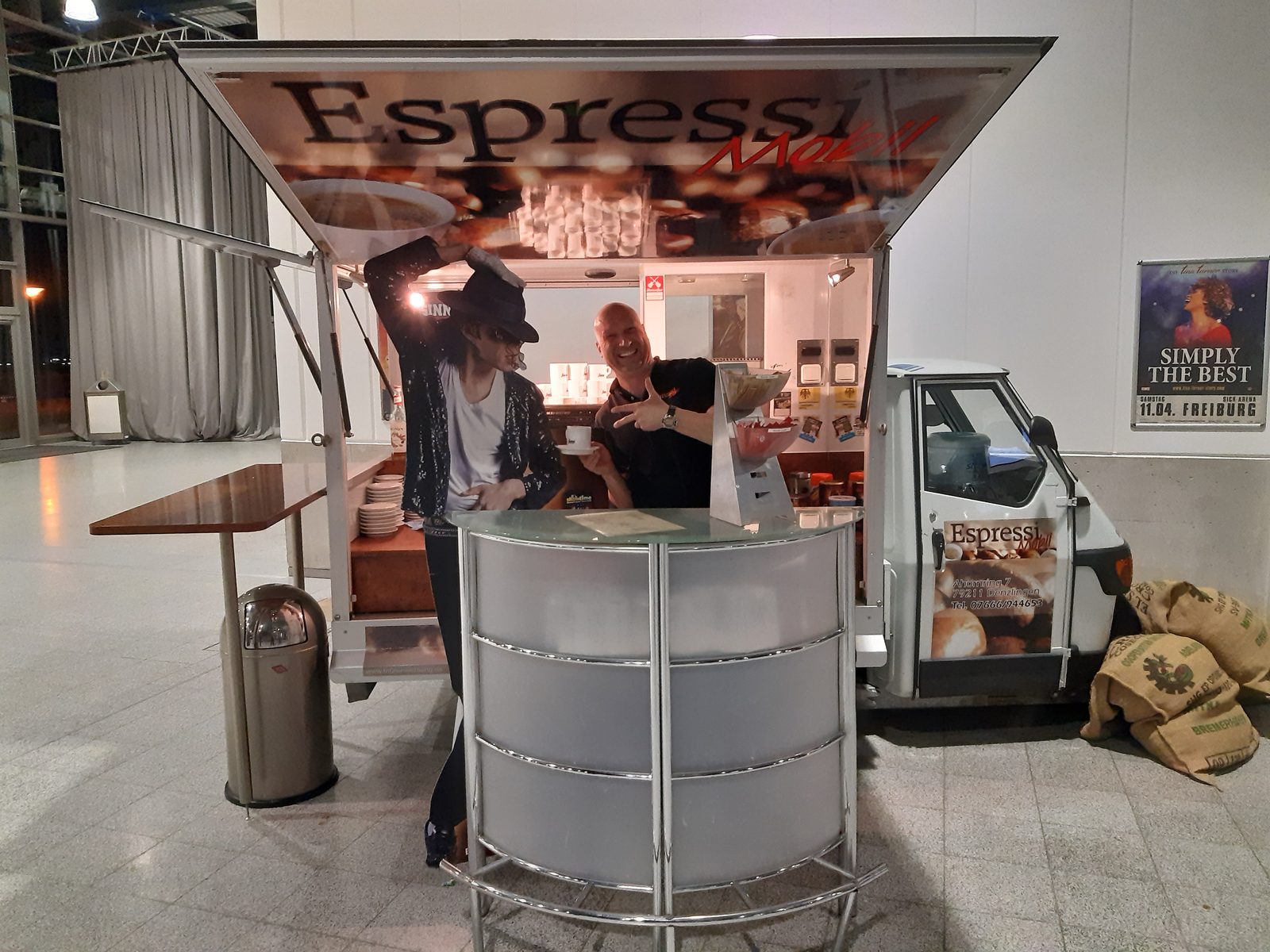 Event-Catering mit Espressi-Mobil