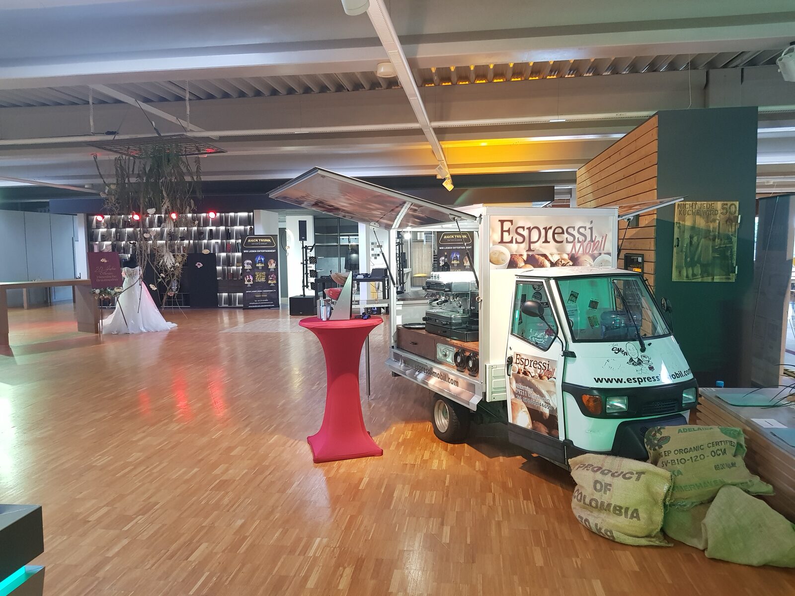Messe-Setup mit Espressi-Mobil
